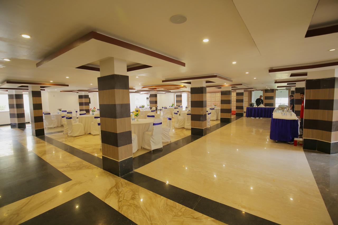 Hotel Balaji International Puri Exterior foto