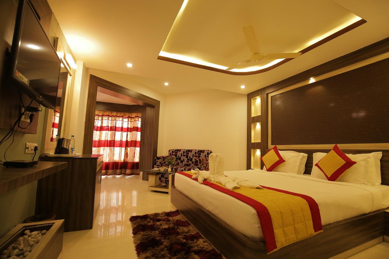 Hotel Balaji International Puri Exterior foto