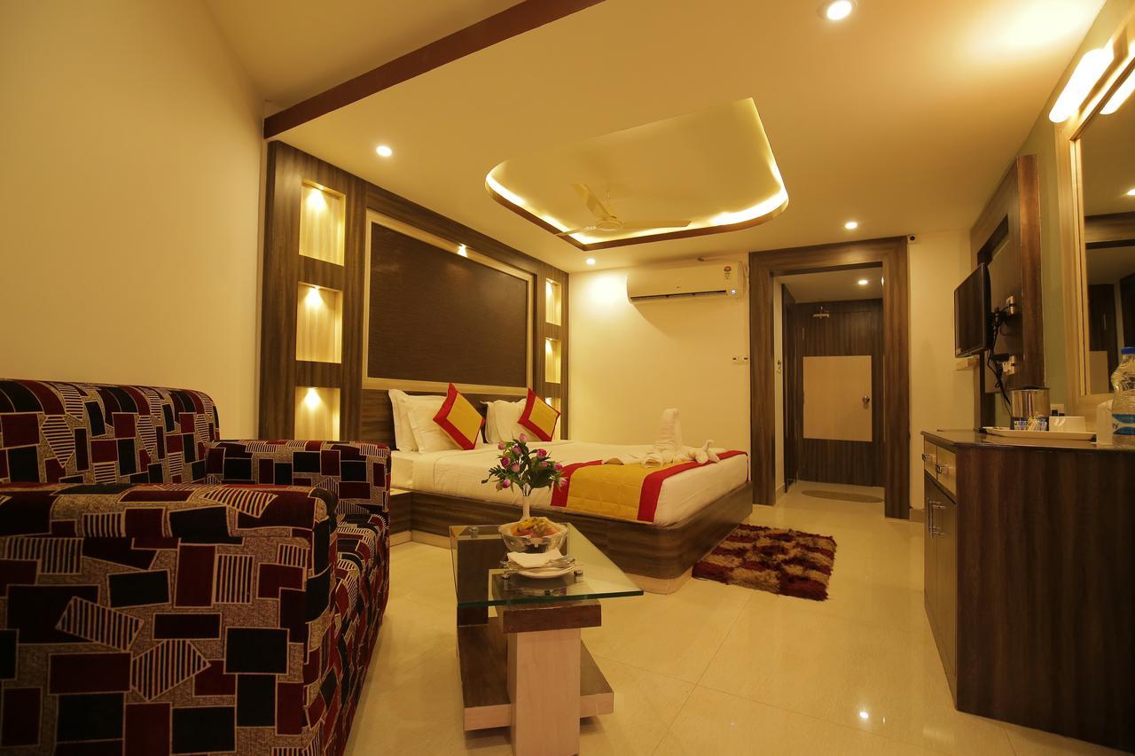 Hotel Balaji International Puri Exterior foto