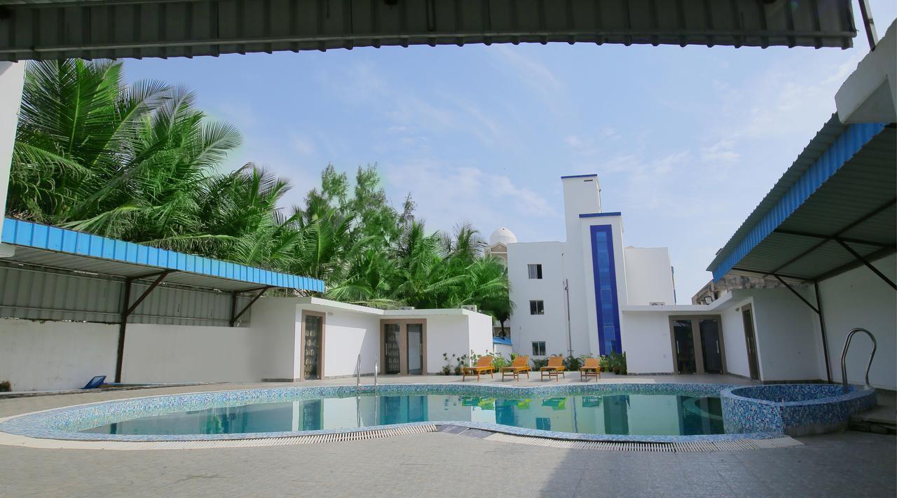 Hotel Balaji International Puri Exterior foto