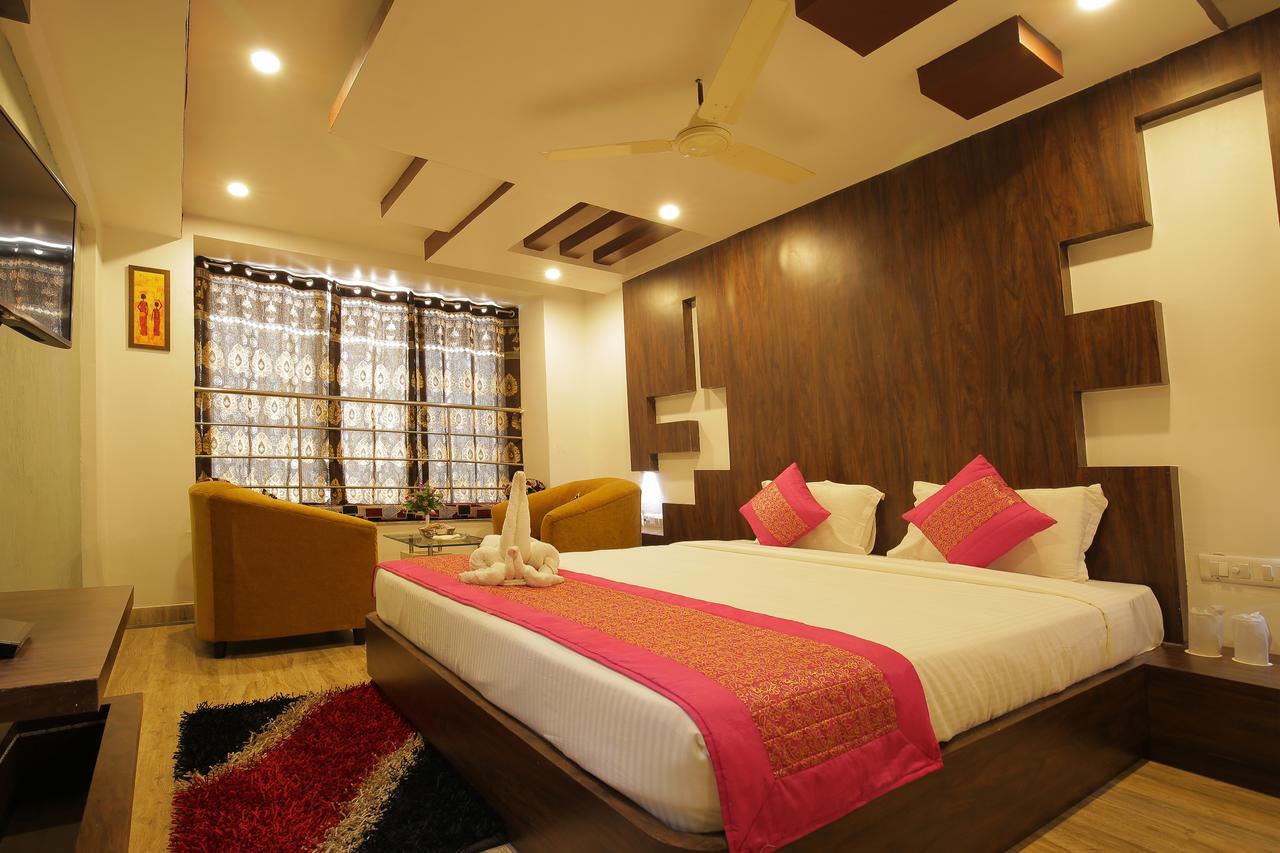Hotel Balaji International Puri Exterior foto