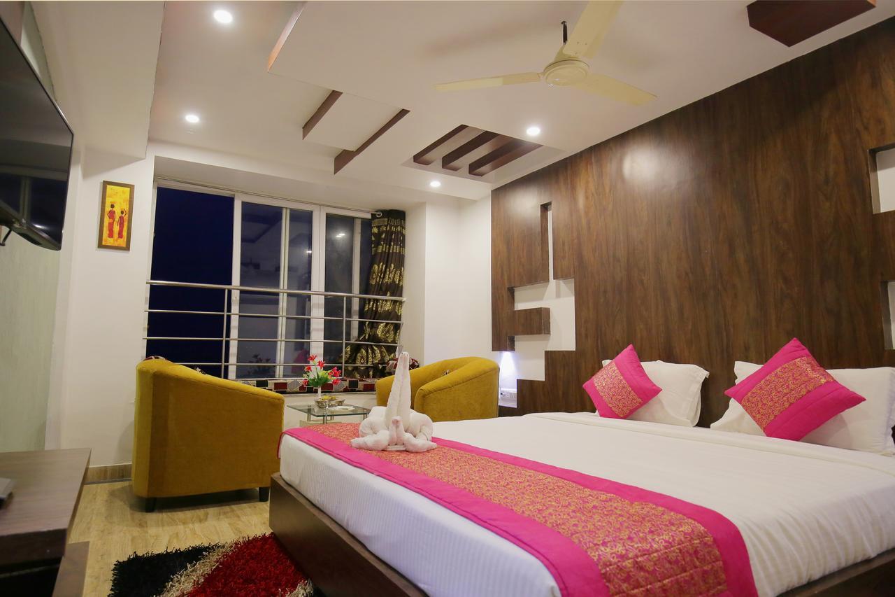 Hotel Balaji International Puri Exterior foto